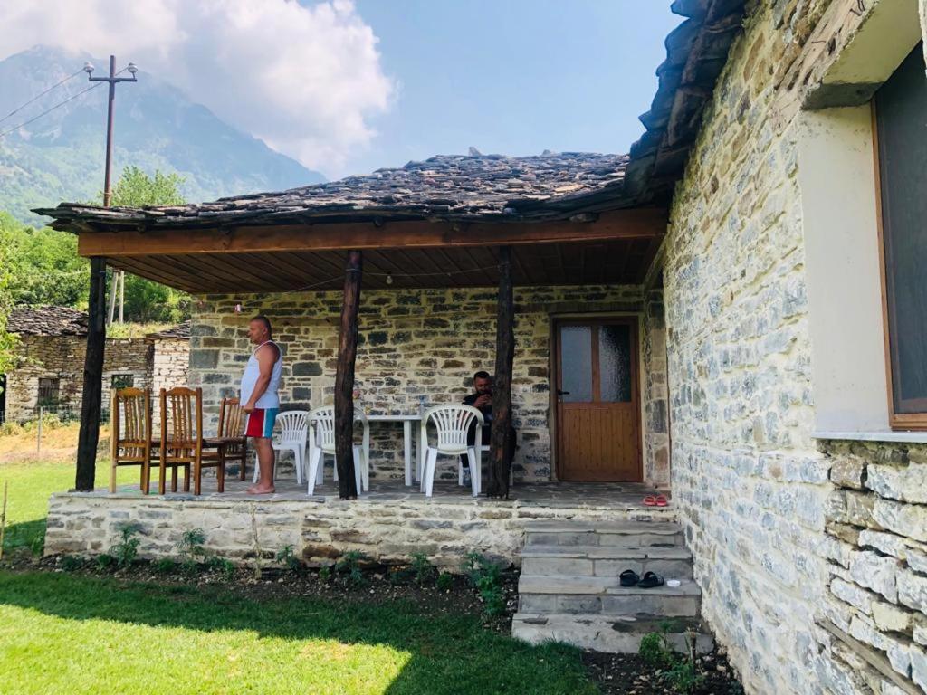 Guest House Qafe Dardha - Tomorr National Park Qafe Dardhe Dış mekan fotoğraf