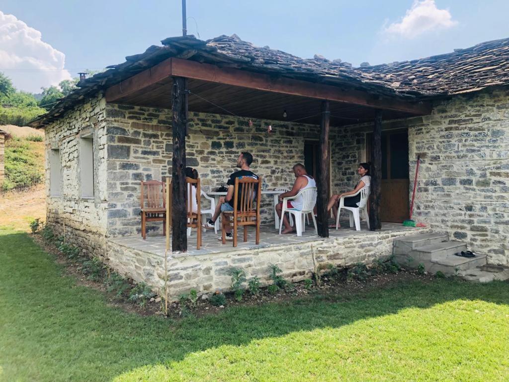 Guest House Qafe Dardha - Tomorr National Park Qafe Dardhe Dış mekan fotoğraf